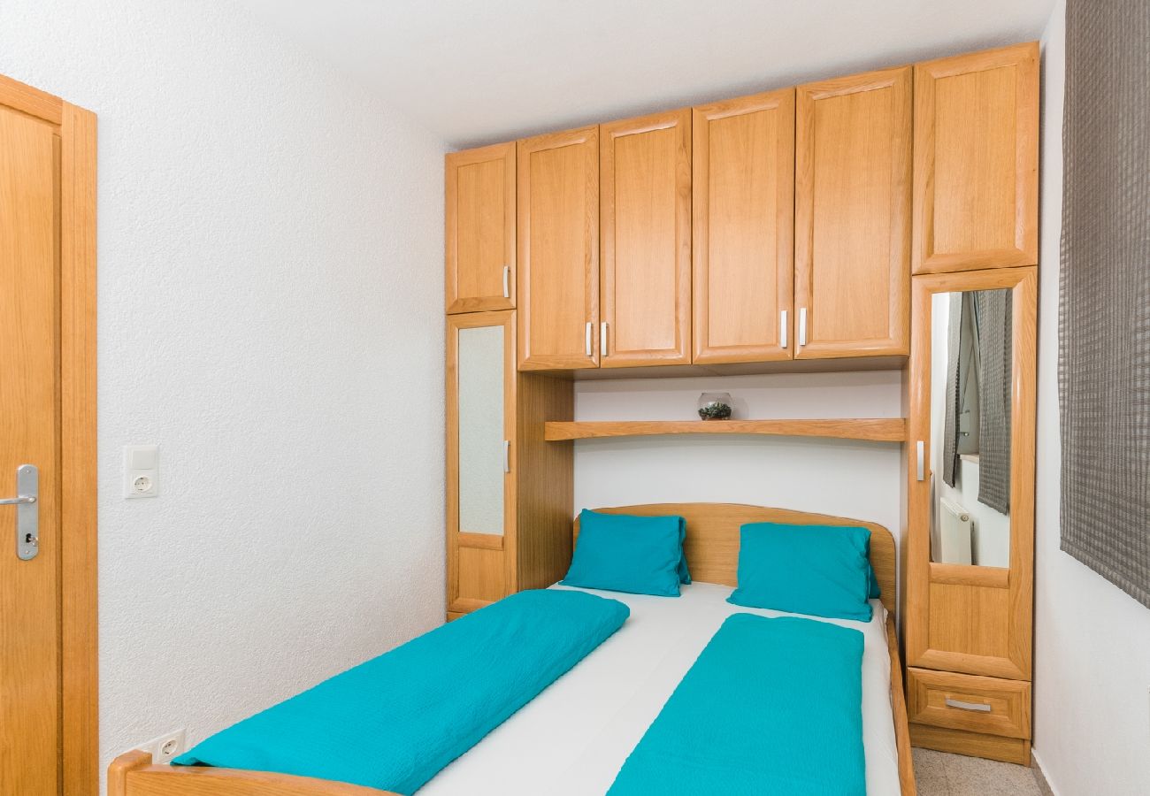 Appartement à Crikvenica - Appartement dans Crikvenica avec vue mer, terrasse, Climatisation, WIFI (3492-2)