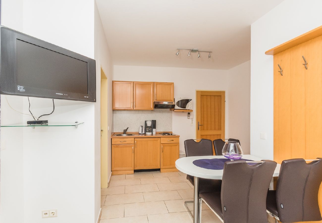 Appartement à Crikvenica - Appartement dans Crikvenica avec vue mer, terrasse, Climatisation, WIFI (3492-6)