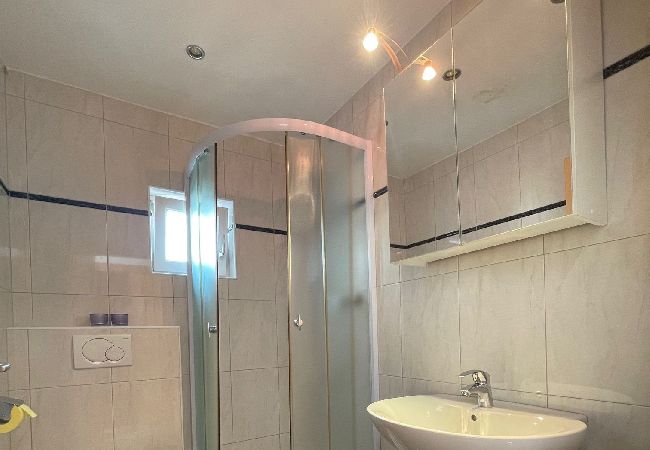 Appartement à Crikvenica - Appartement dans Crikvenica avec vue mer, Balcon, Climatisation, WIFI (3492-7) Appartement à Crikvenica - Appartement dans Crikvenica avec vue mer, Balcon, Climatisation, WIFI (3492-7)