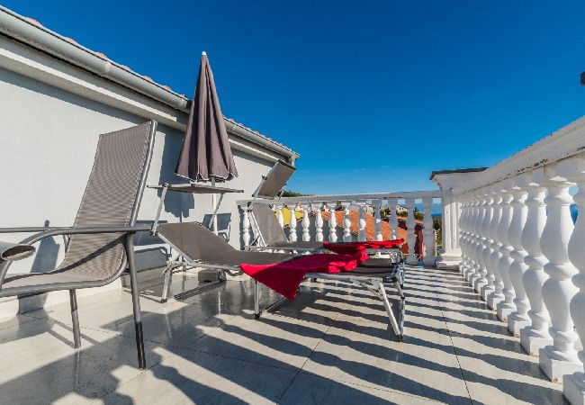 Appartement à Crikvenica - Appartement dans Crikvenica avec vue mer, terrasse, Climatisation, WIFI (3492-8) Appartement à Crikvenica - Appartement dans Crikvenica avec vue mer, terrasse, Climatisation, WIFI (3492-8)