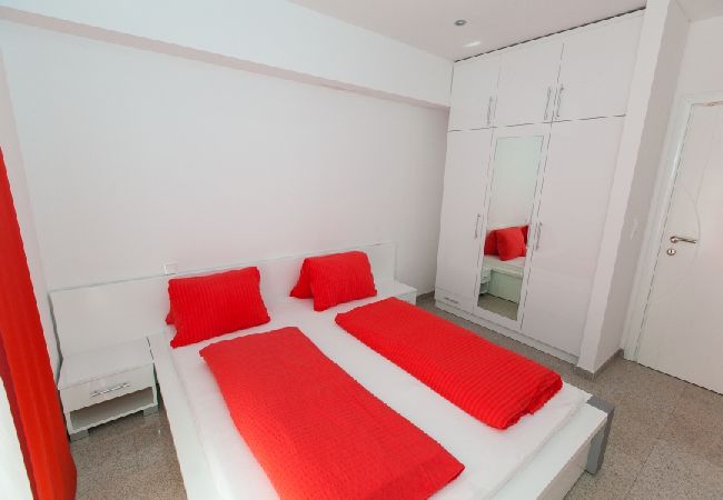 Appartement à Crikvenica - Appartement dans Crikvenica avec vue mer, terrasse, Climatisation, WIFI (3492-10) Appartement à Crikvenica - Appartement dans Crikvenica avec vue mer, terrasse, Climatisation, WIFI (3492-10)