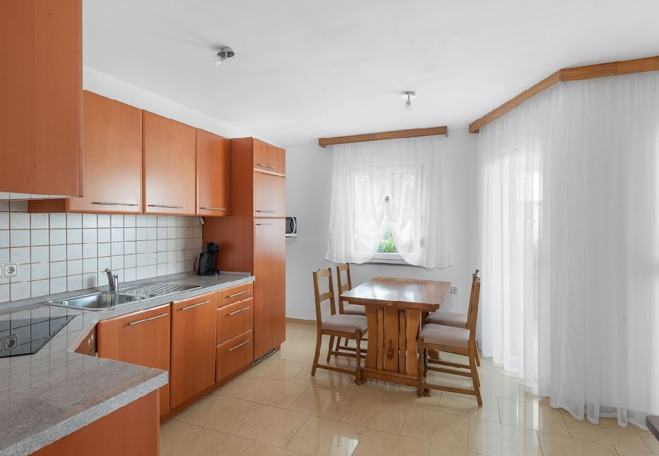 Appartement à Sukošan - Appartement dans Sukošan avec vue mer, terrasse, Climatisation, WIFI (3495-1)