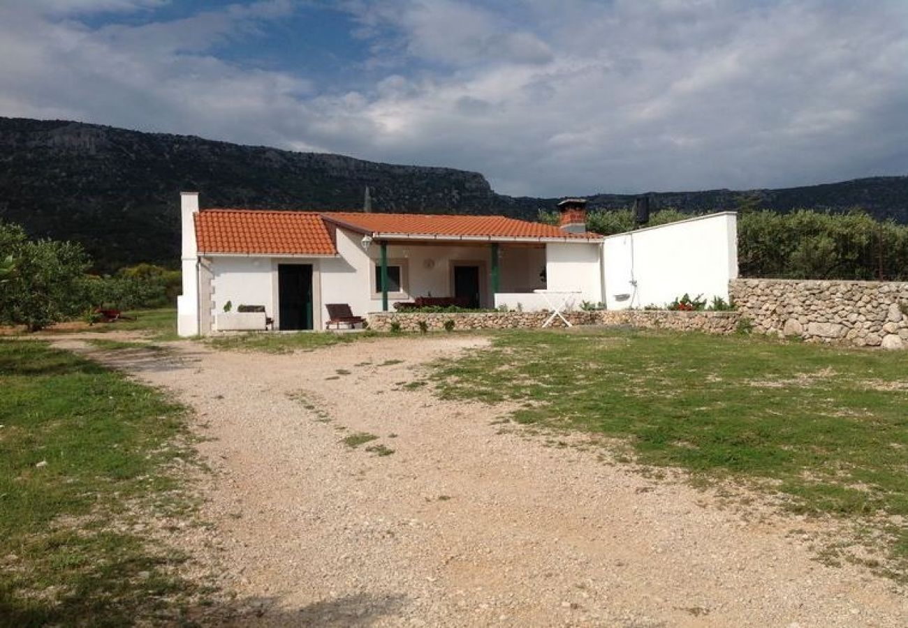 Maison à Bol - Maison de vacances dans Bol avec vue mer, terrasse, Climatisation, WIFI (3543-1)