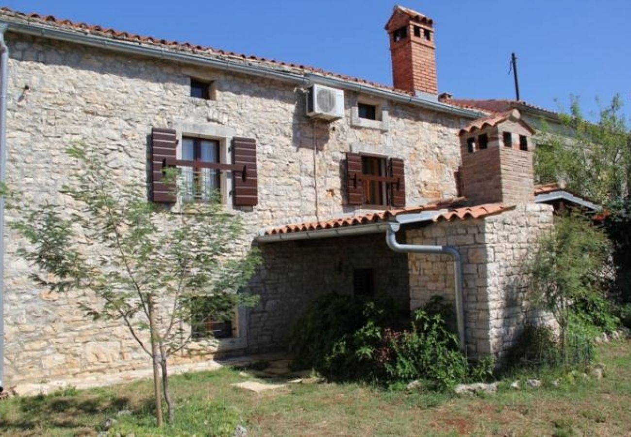 Maison à Vodnjan - Ferienhaus in Vodnjan mit Terrasse, Klimaanlage, W-LAN, Waschmaschine (3556-1)