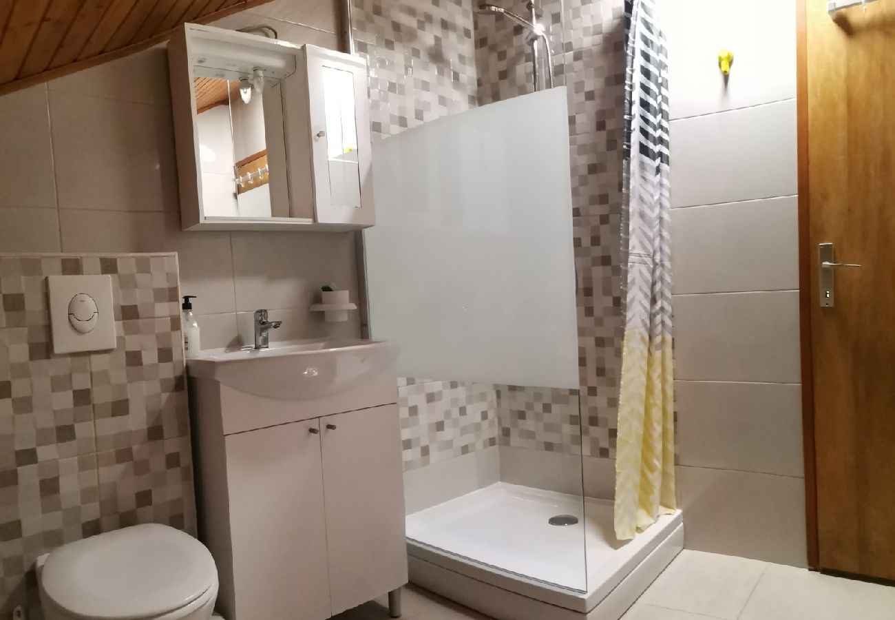 Appartement à Žuljana - Appartement dans Žuljana avec vue mer, terrasse, Climatisation, WIFI (3558-1)