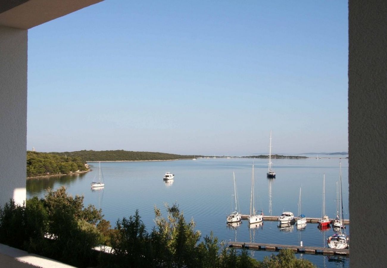 Maison à Veli Rat - Maison de vacances dans Veli Rat avec vue mer, terrasse, Climatisation, WIFI (3559-1)