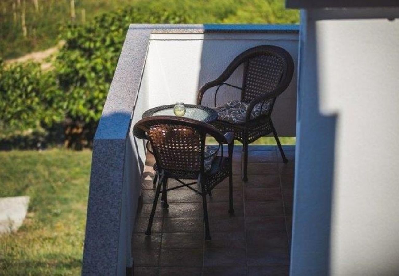 Appartement à Lopar - Appartement dans Lopar avec vue mer, terrasse, Climatisation, WIFI (824-4)