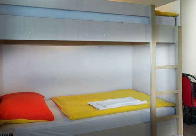 Appartement à Novalja - Appartement dans Novalja avec vue mer, terrasse, Climatisation, WIFI (3565-11) Appartement à Novalja - Appartement dans Novalja avec vue mer, terrasse, Climatisation, WIFI (3565-11)