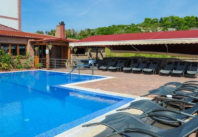 Appartement à Novalja - Appartement dans Novalja avec vue mer, terrasse, Climatisation, WIFI (3565-12) Appartement à Novalja - Appartement dans Novalja avec vue mer, terrasse, Climatisation, WIFI (3565-12)