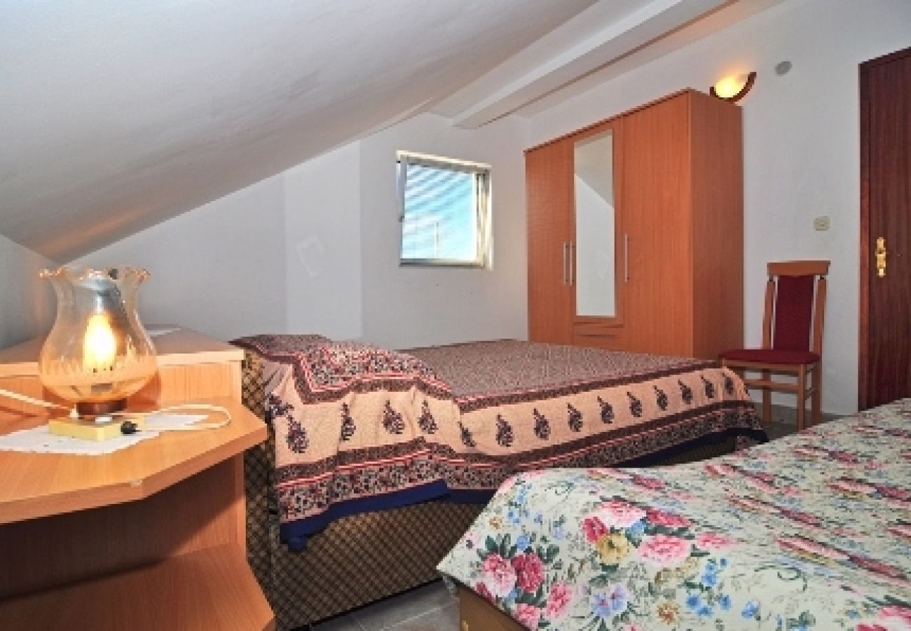 Appartement à Sukošan - Appartement dans Sukošan avec vue mer, Balcon, Climatisation, WIFI (654-2)