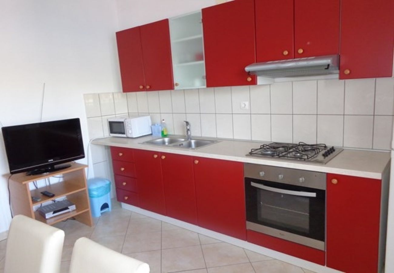 Appartement à Grebaštica - Appartement dans Grebaštica avec vue mer, Balcon, Climatisation, WIFI (3571-4)