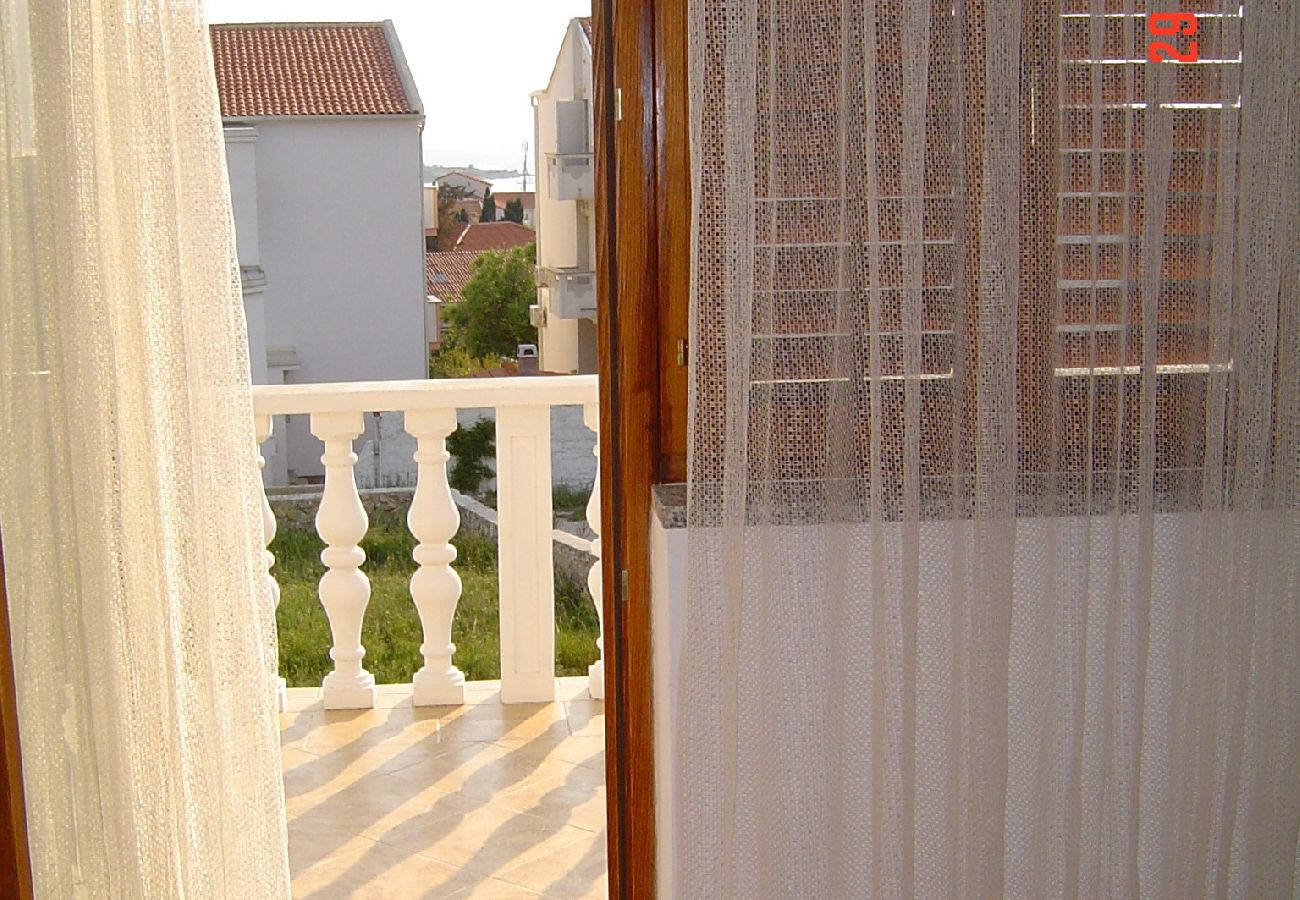 Appartement à Novalja - Appartement dans Novalja avec vue mer, terrasse, Climatisation, WIFI (3572-1)