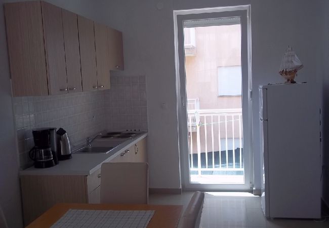 Appartement à Vodice - Appartement dans Vodice avec terrasse, Climatisation, WIFI (3599-6) Appartement à Vodice - Appartement dans Vodice avec terrasse, Climatisation, WIFI (3599-6)