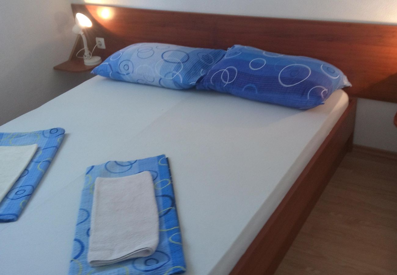 Appartement à Vodice - Appartement dans Vodice avec terrasse, Climatisation, WIFI (3599-6)