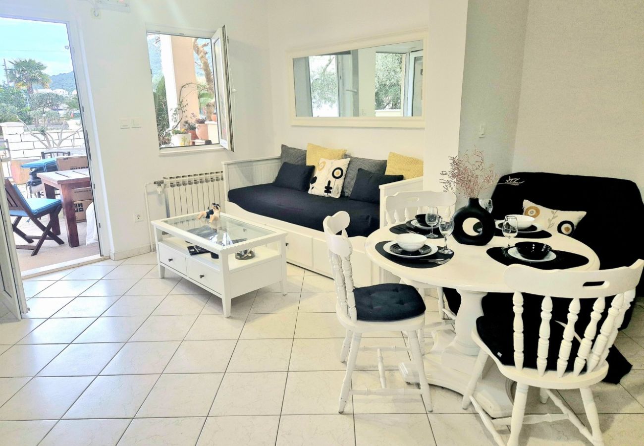 Appartement à Mali Ston - Appartement dans Ston avec vue mer, terrasse, Climatisation, WIFI (3588-2)