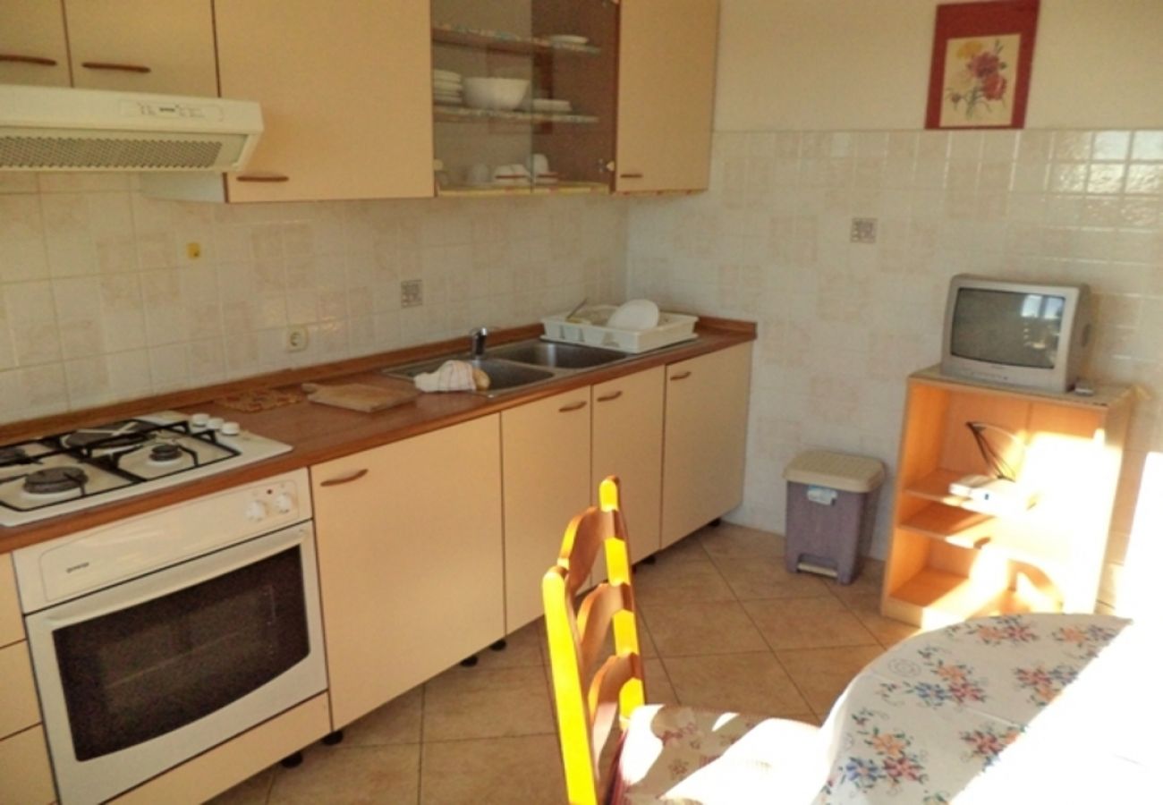 Appartement à Pula - Appartement dans Pula avec vue mer, terrasse, Climatisation, WIFI (633-2)