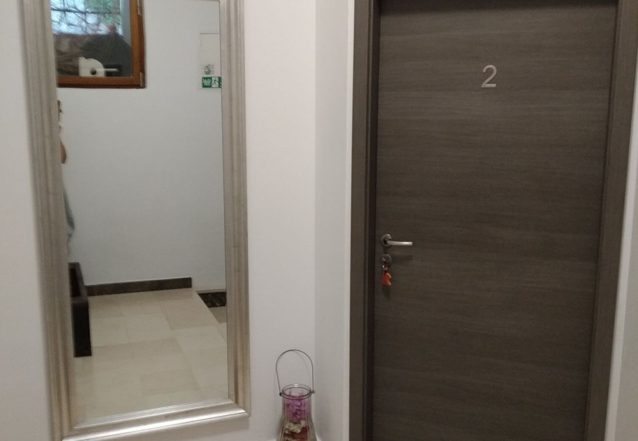 Appartement à Drašnice - Appartement dans Drašnice avec vue mer, Balcon, Climatisation, WIFI (3586-2)