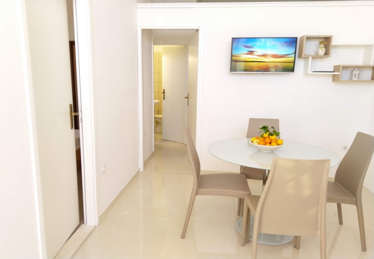 Appartement à Drašnice - Appartement dans Drašnice avec vue mer, loggia, Climatisation, WIFI (3586-4)