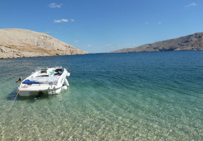 Appartement à Kustici - Appartement dans Kustici avec vue mer, Balcon, Climatisation, WIFI (3589-2) Appartement à Kustici - Appartement dans Kustici avec vue mer, Balcon, Climatisation, WIFI (3589-2)