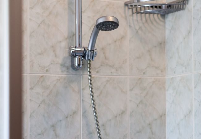 Appartement à Kustici - Appartement dans Kustici avec vue mer, Balcon, Climatisation, WIFI (3589-2) Appartement à Kustici - Appartement dans Kustici avec vue mer, Balcon, Climatisation, WIFI (3589-2)