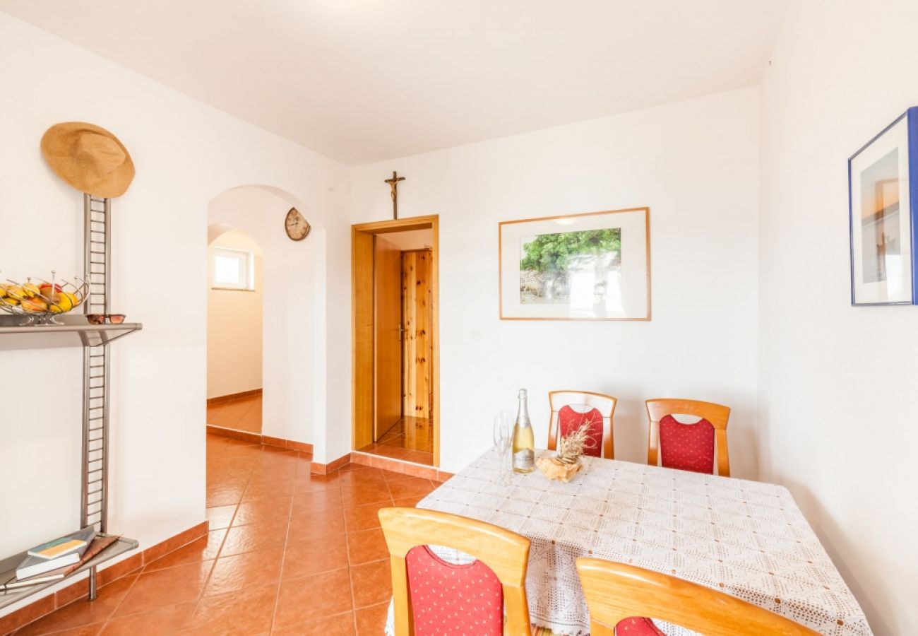 Appartement à Kustici - Appartement dans Kustici avec vue mer, Balcon, Climatisation, WIFI (3589-5)