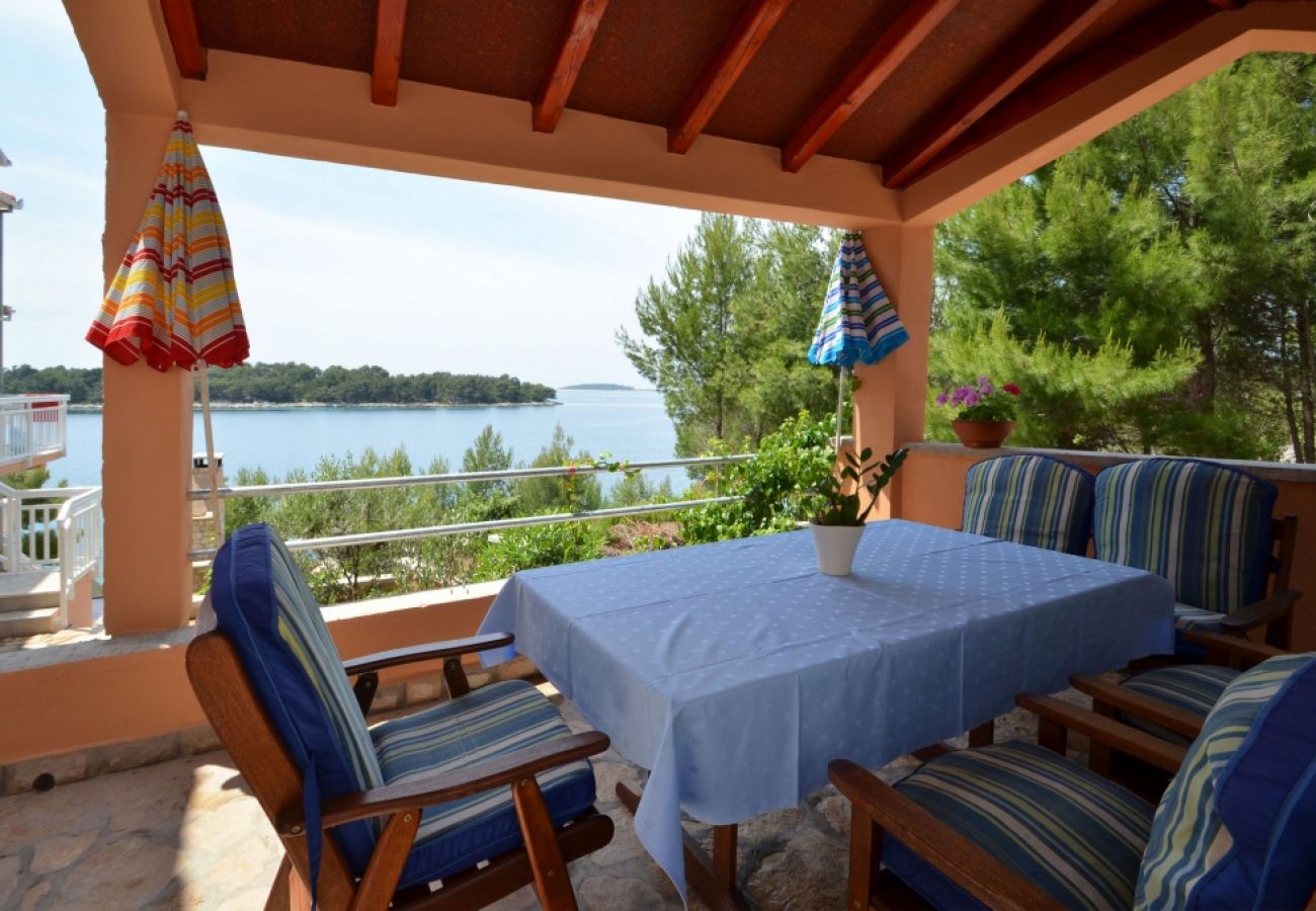 Appartement à Karbuni - Appartement dans Karbuni avec vue mer, terrasse, Climatisation, WIFI (3609-1)