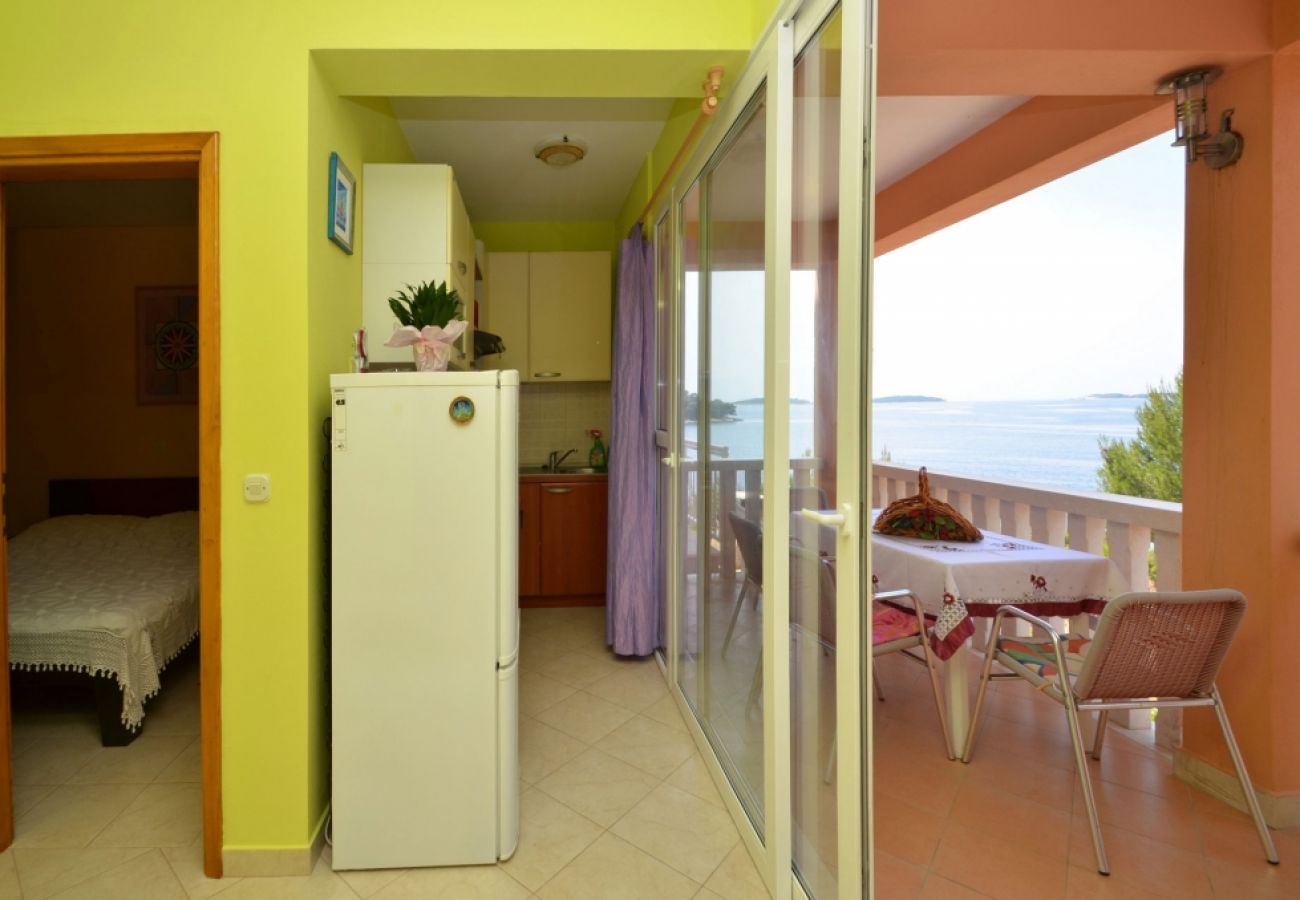 Appartement à Karbuni - Appartement dans Karbuni avec vue mer, terrasse, Climatisation, WIFI (3609-1)