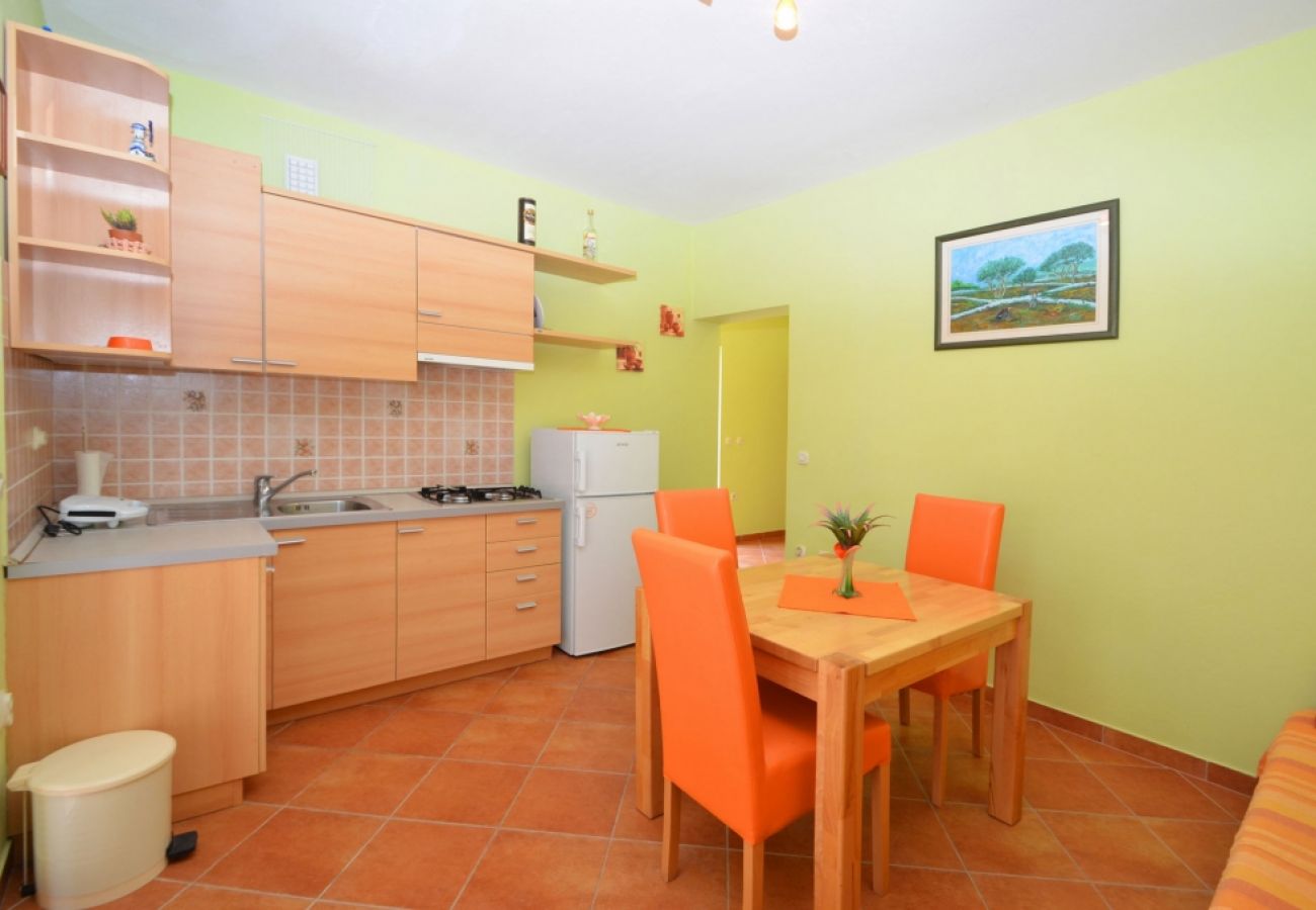 Appartement à Karbuni - Appartement dans Karbuni avec vue mer, terrasse, Climatisation, WIFI (3609-3)