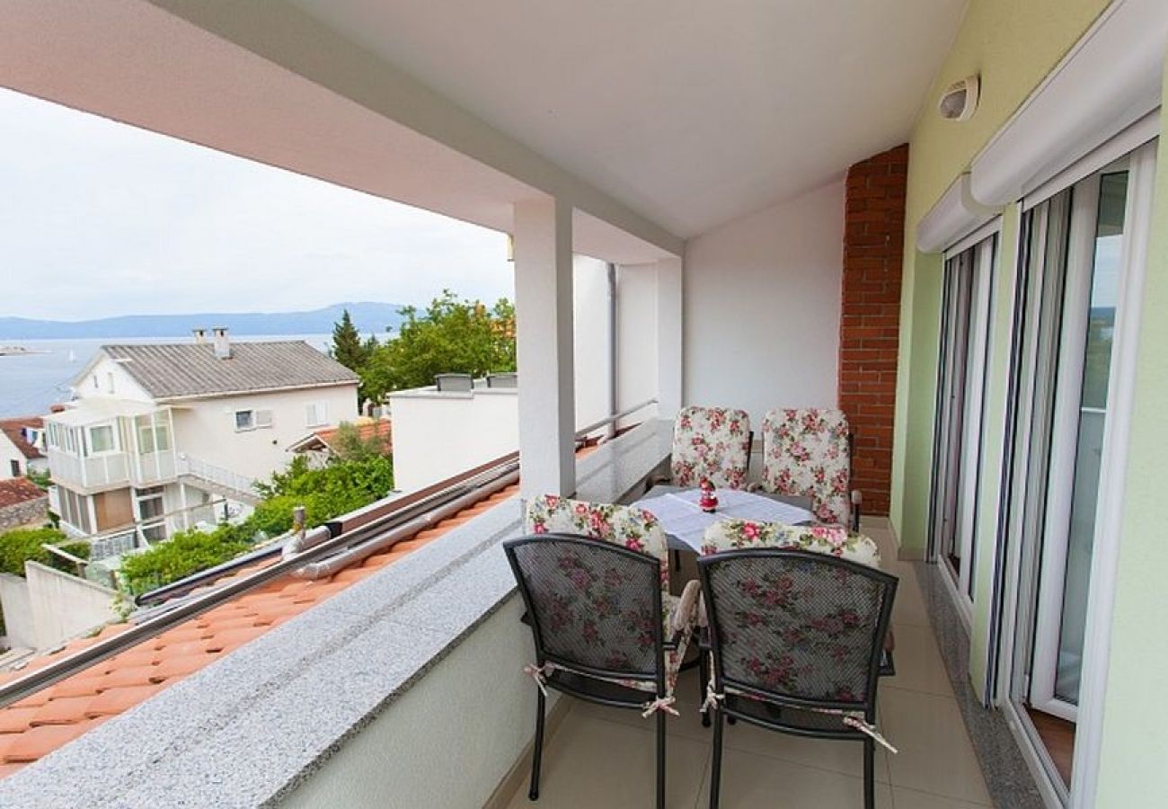 Appartement à Omišalj - Appartement dans Omišalj avec vue mer, Balcon, Climatisation, WIFI (3623-1)