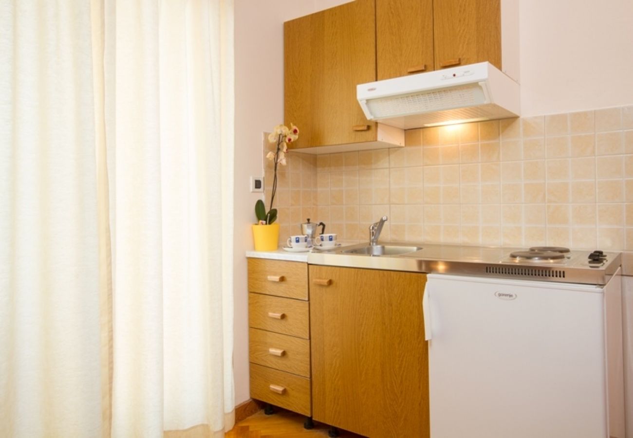 Appartement à Rovinj - Appartement dans Rovinj avec Balcon, Climatisation, WIFI (3631-3)