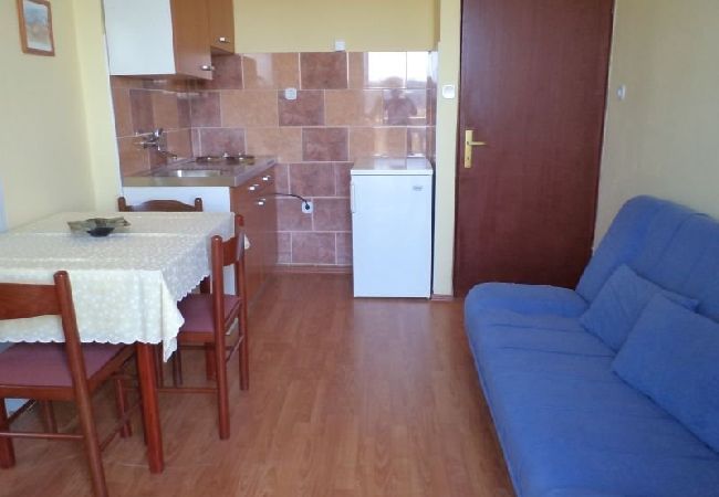 Appartement à Rab - Appartement dans Barbat avec vue mer, Balcon, Climatisation, WIFI (3664-3) Appartement à Rab - Appartement dans Barbat avec vue mer, Balcon, Climatisation, WIFI (3664-3)