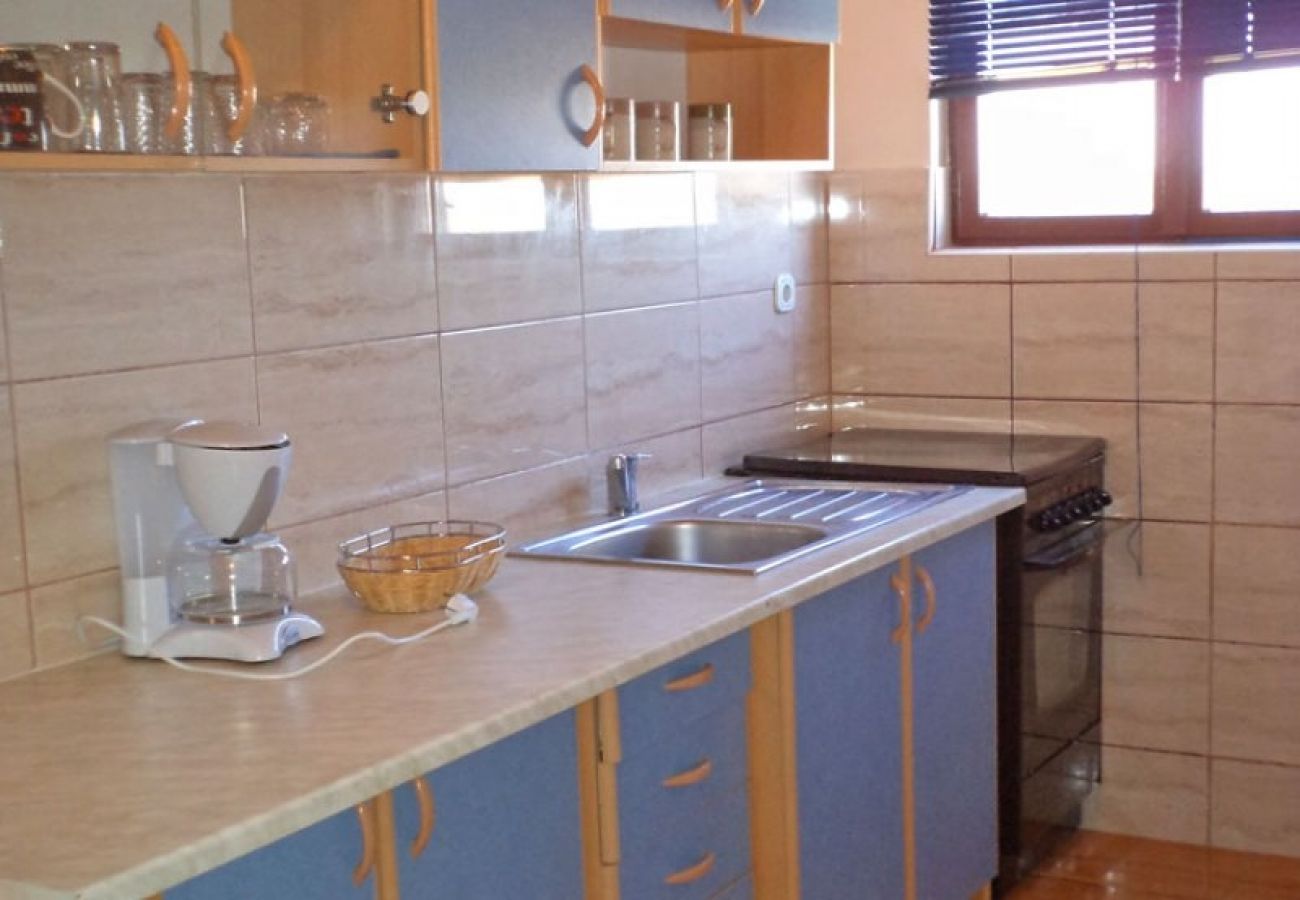 Appartement à Rab - Appartement dans Barbat avec vue mer, Balcon, Climatisation, WIFI (3664-5)