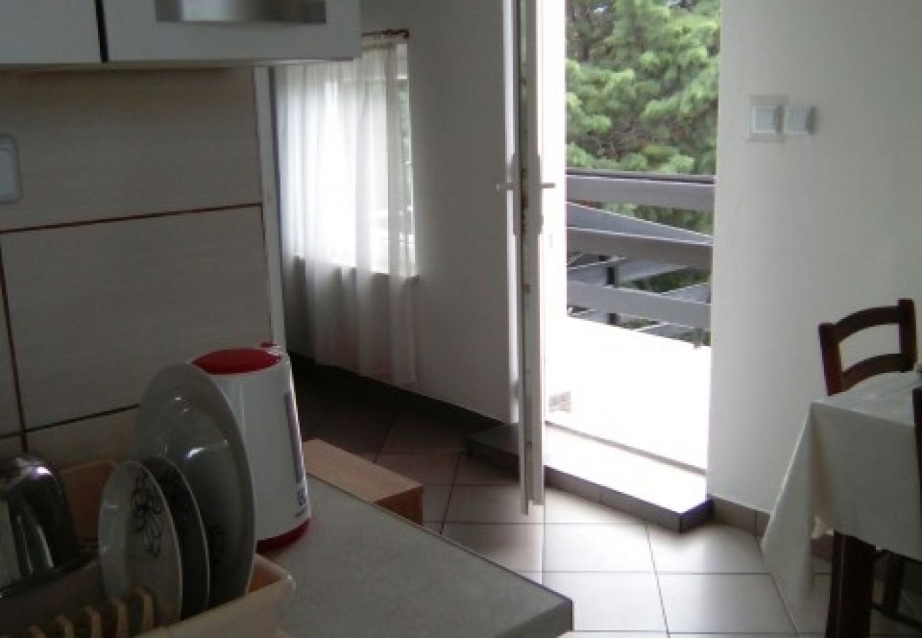 Appartement à Novi Vinodolski - Appartement dans Novi Vinodolski avec vue mer, terrasse, Climatisation, WIFI (3667-4)