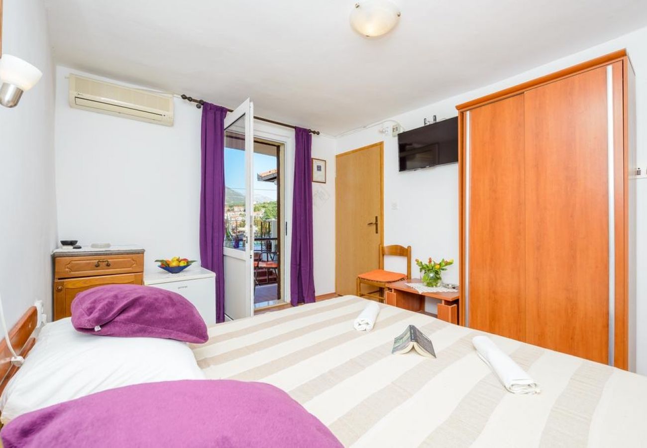 Chambres d'hôtes à Cavtat - Chambre dans Cavtat avec vue mer, Balcon, Climatisation, WIFI (3686-1)