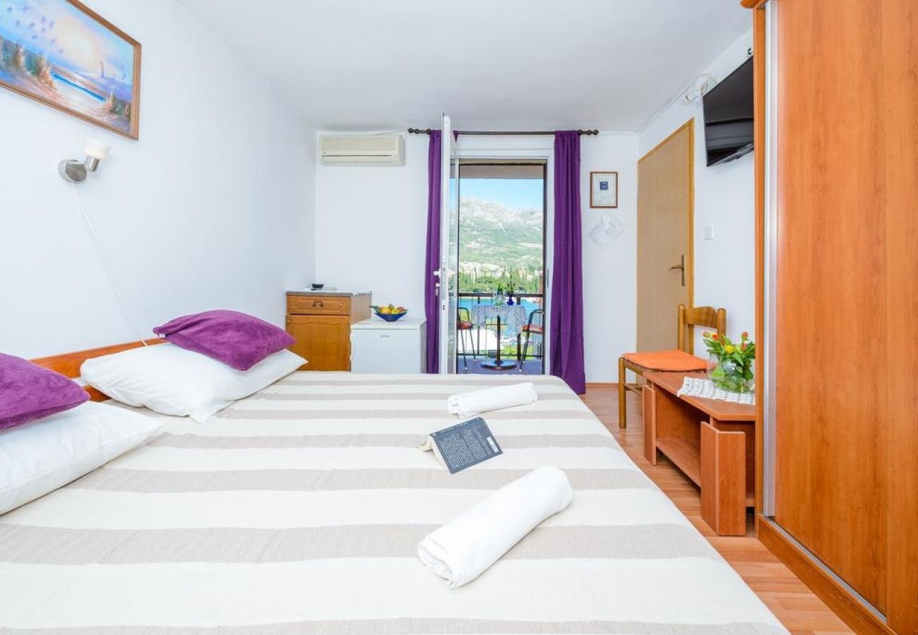 Chambres d'hôtes à Cavtat - Chambre dans Cavtat avec vue mer, Balcon, Climatisation, WIFI (3686-1)