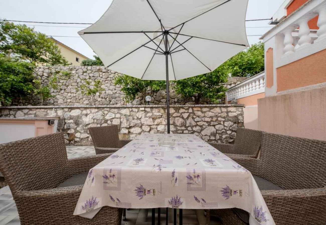 Appartement à Palit - Appartement dans Palit avec terrasse, Climatisation, WIFI, Lave-vaisselle (820-3)