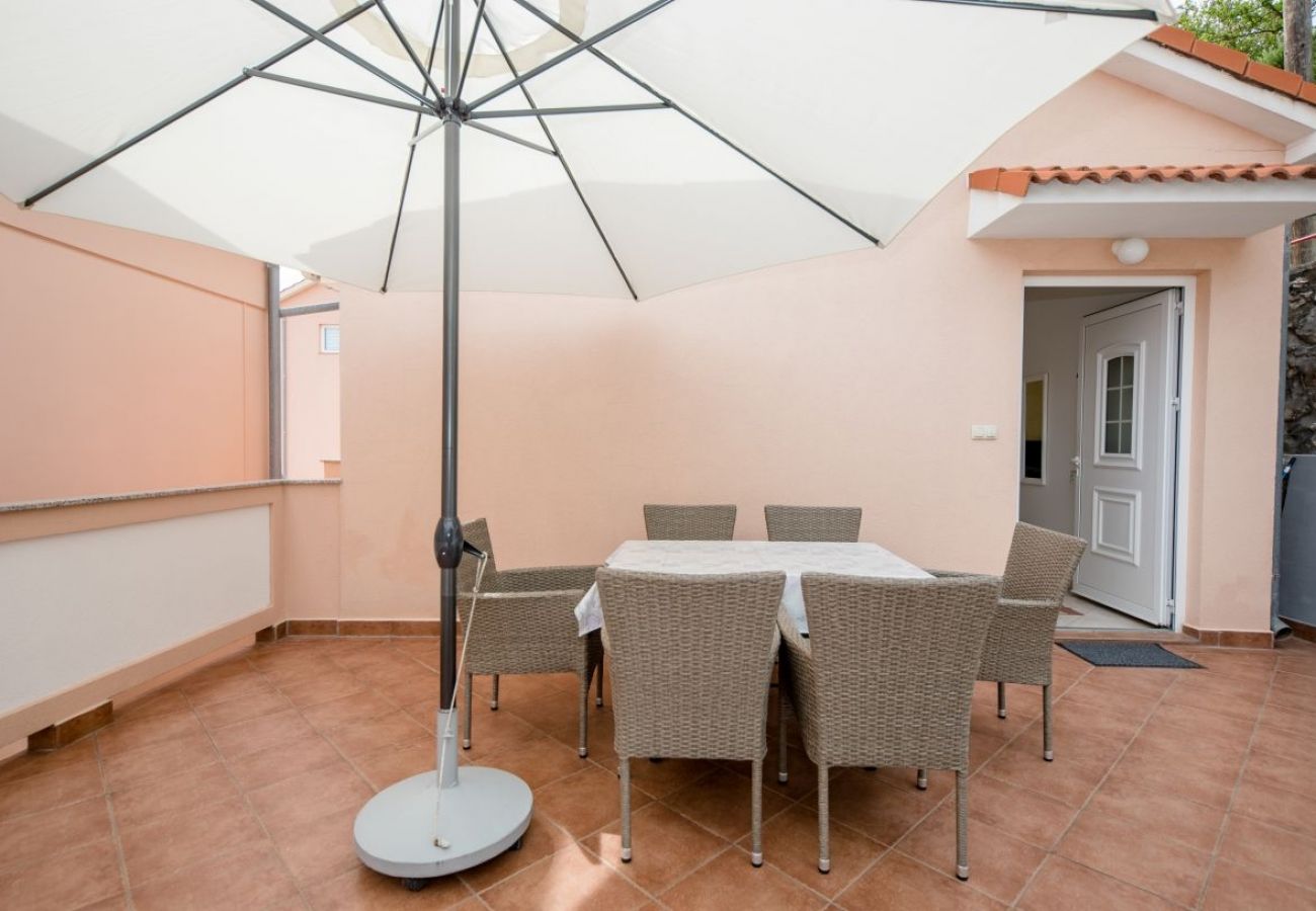 Appartement à Palit - Appartement dans Palit avec vue mer, terrasse, Climatisation, WIFI (820-4)