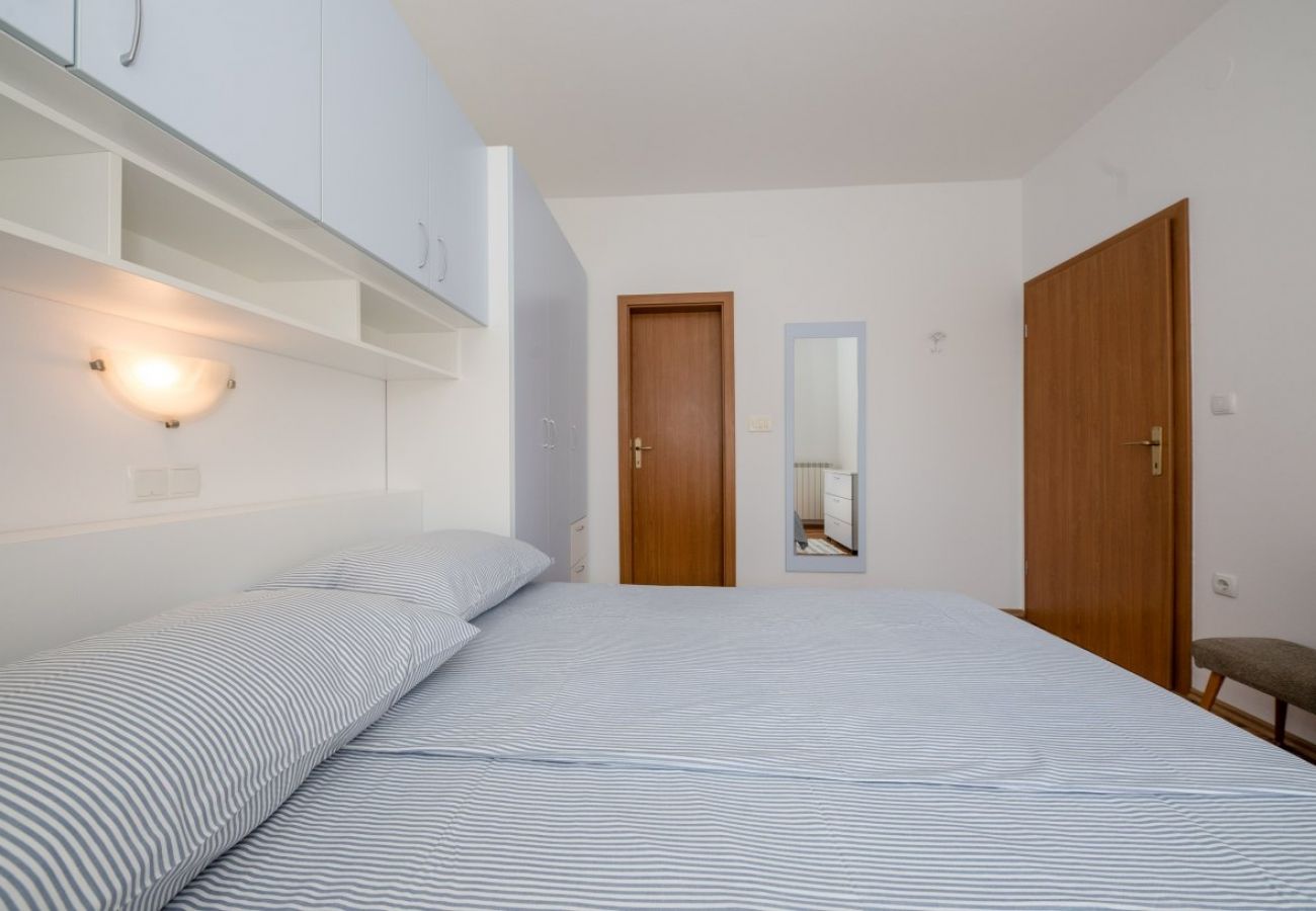 Appartement à Palit - Appartement dans Palit avec vue mer, terrasse, Climatisation, WIFI (820-4)