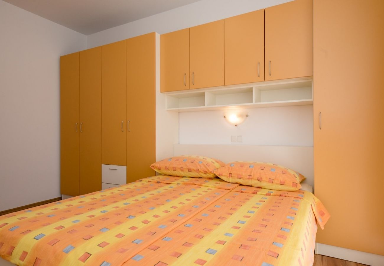 Appartement à Palit - Appartement dans Palit avec vue mer, terrasse, Climatisation, WIFI (820-4)