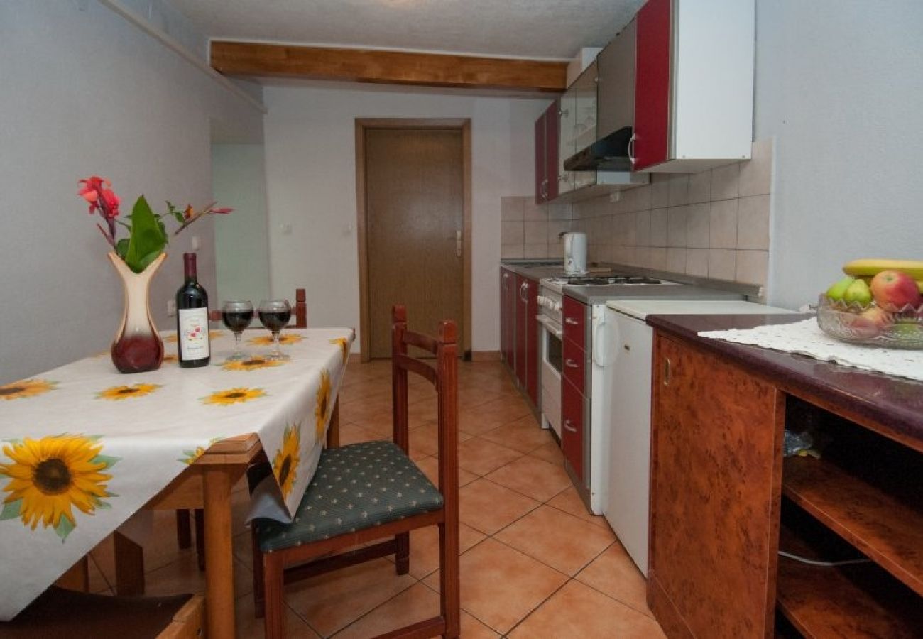 Appartement à Lovran - Appartement dans Lovran avec vue mer, terrasse, Climatisation, WIFI (3698-1)