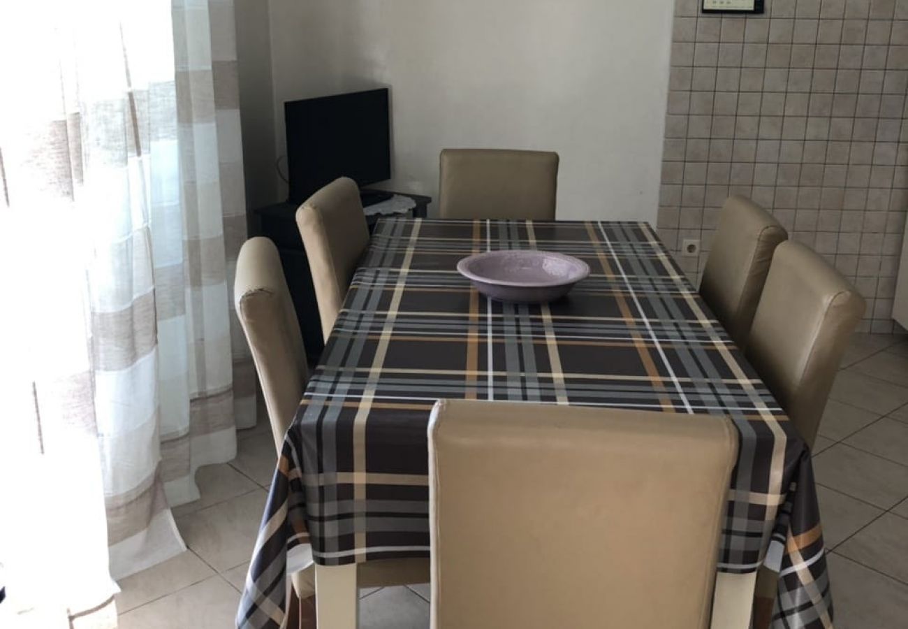 Appartement à Kampor - Appartement dans Kampor avec vue mer, terrasse, Climatisation, WIFI (3708-1)