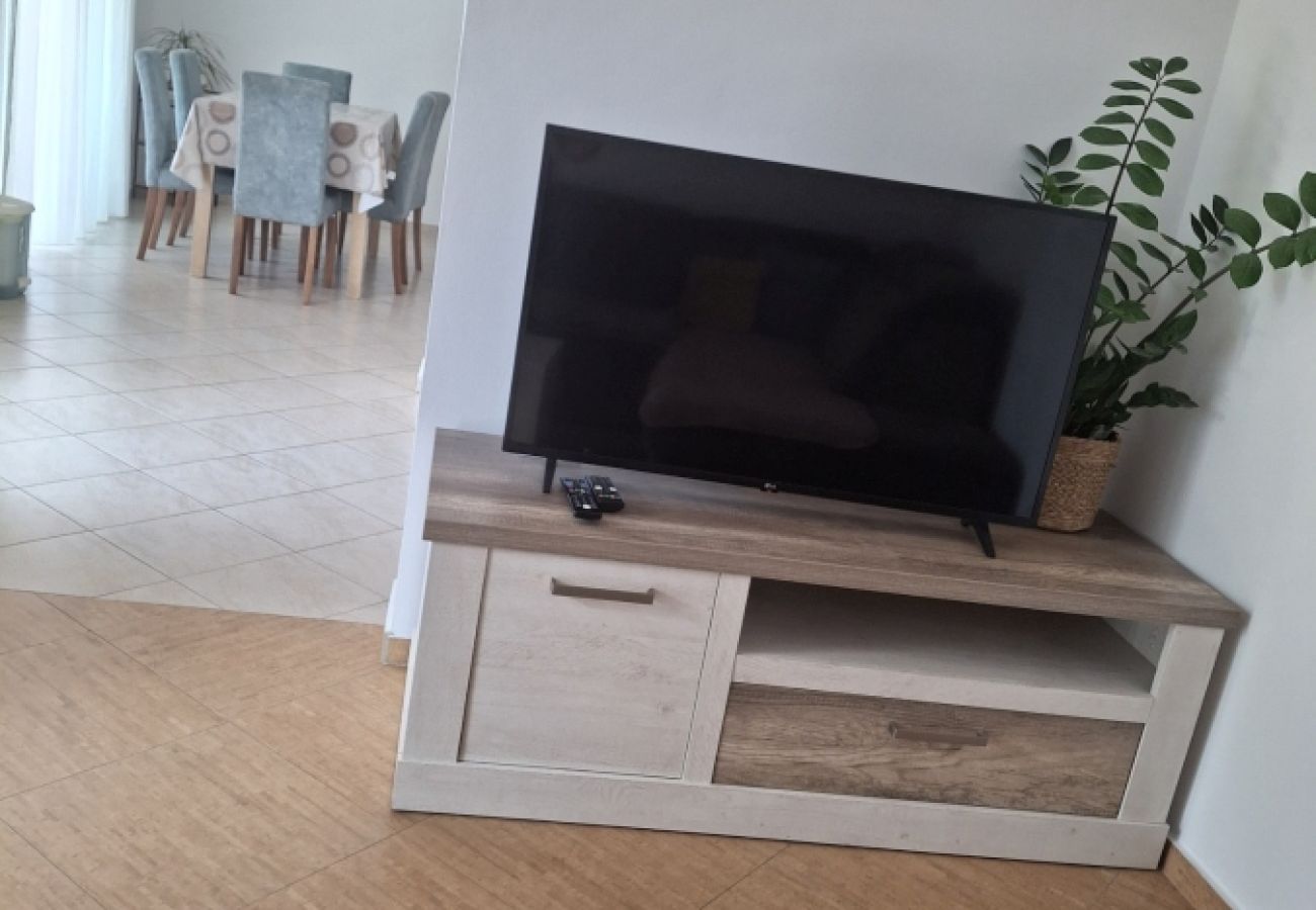 Appartement à Kampor - Appartement dans Kampor avec vue mer, terrasse, Climatisation, WIFI (3708-1)