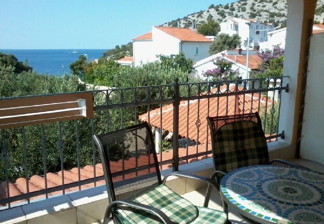 Appartement à Ražanj - Appartement dans Ražanj avec vue mer, terrasse, Climatisation, WIFI (3743-2) Appartement à Ražanj - Appartement dans Ražanj avec vue mer, terrasse, Climatisation, WIFI (3743-2)