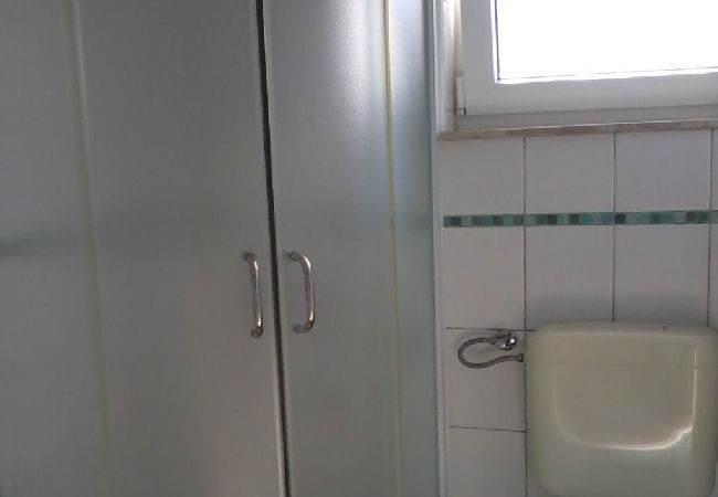 Appartement à Ražanj - Appartement dans Ražanj avec vue mer, terrasse, Climatisation, WIFI (3743-2) Appartement à Ražanj - Appartement dans Ražanj avec vue mer, terrasse, Climatisation, WIFI (3743-2)