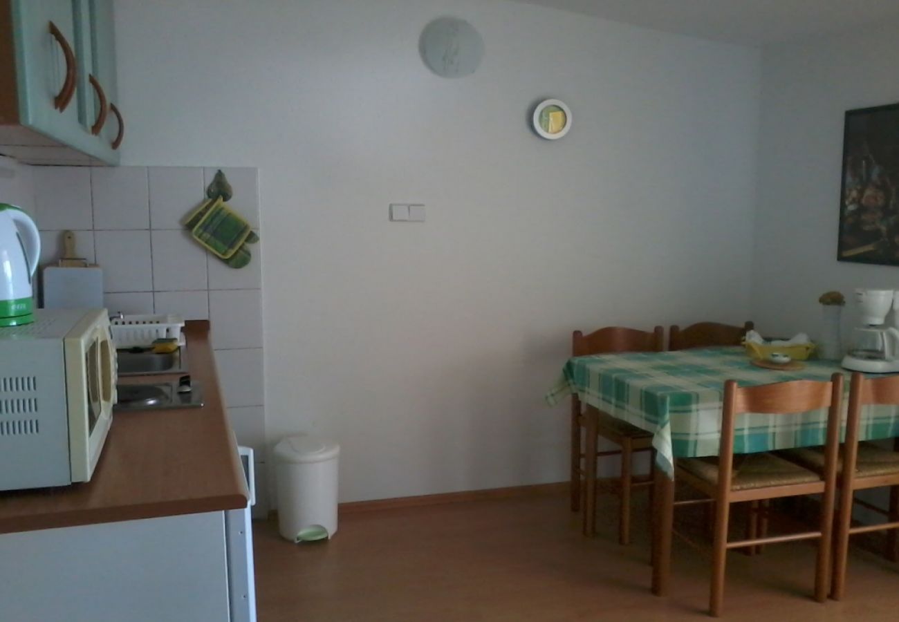 Appartement à Ražanj - Appartement dans Ražanj avec vue mer, terrasse, Climatisation, WIFI (3743-2)