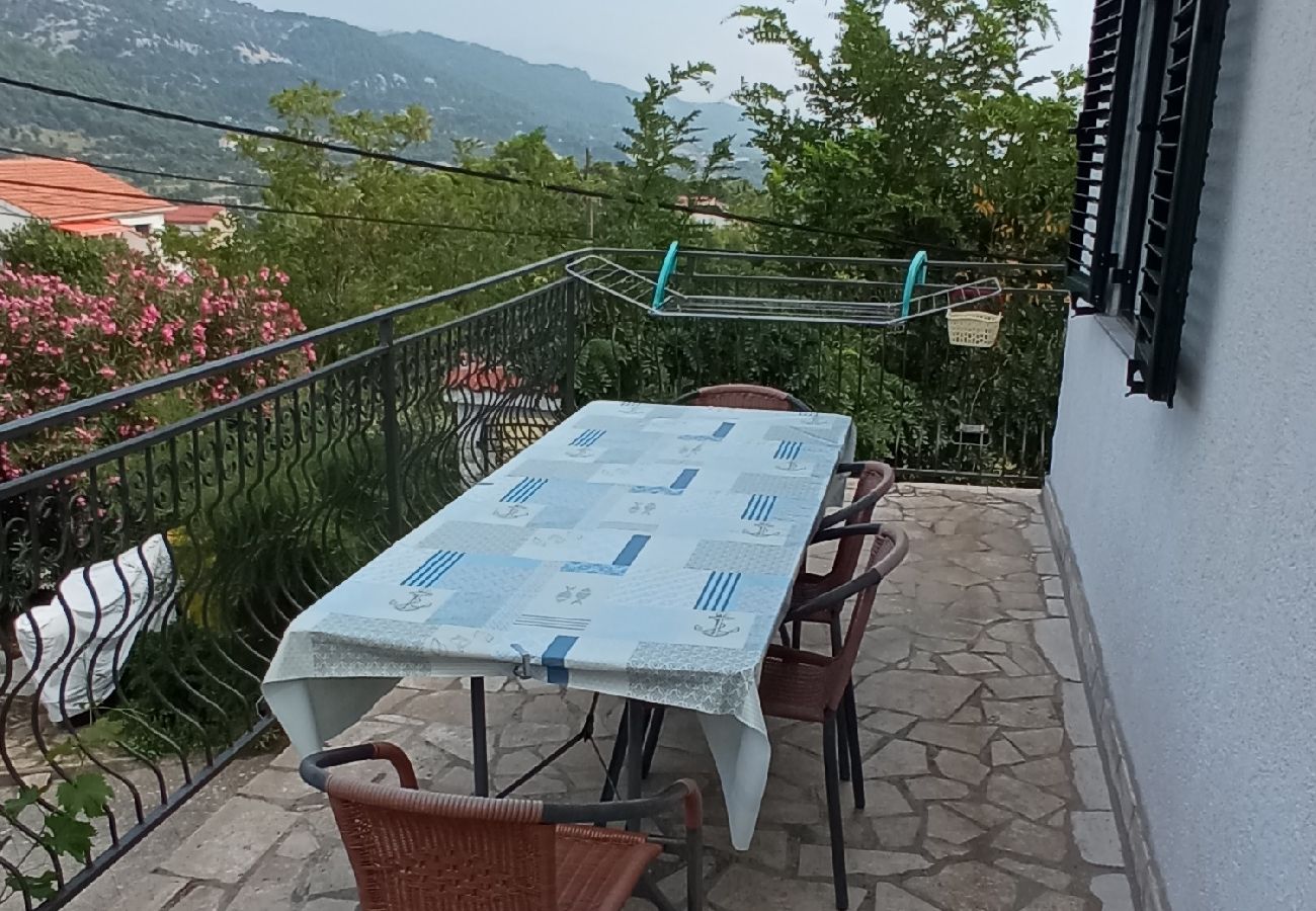 Appartement à Rab - Appartement dans Rab avec vue mer, Balcon, WIFI, Machine à laver (3728-1)