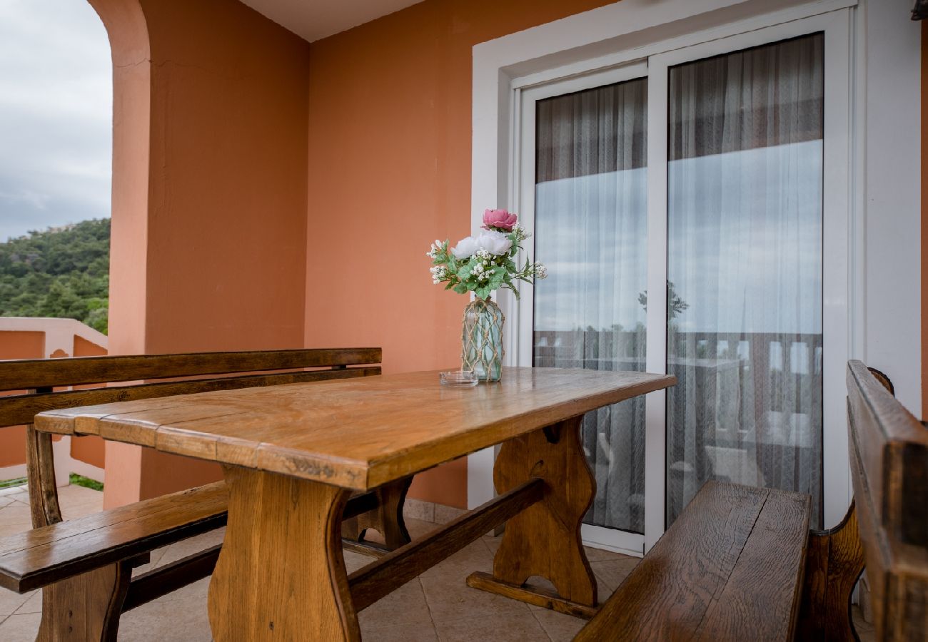 Appartement à Mundanije - Appartement dans Mundanije avec vue mer, terrasse, Climatisation, WIFI (3748-1)