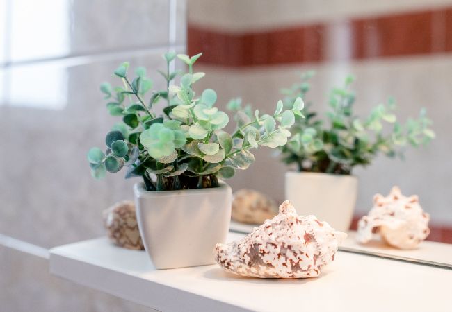 Appartement à Mundanije - Appartement dans Mundanije avec vue mer, terrasse, Climatisation, WIFI (3748-2) Appartement à Mundanije - Appartement dans Mundanije avec vue mer, terrasse, Climatisation, WIFI (3748-2)