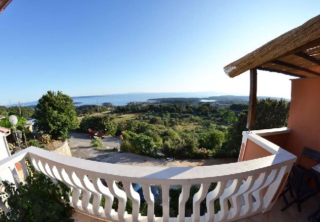 Appartement à Mundanije - Appartement dans Mundanije avec vue mer, terrasse, Climatisation, WIFI (3748-3) Appartement à Mundanije - Appartement dans Mundanije avec vue mer, terrasse, Climatisation, WIFI (3748-3)