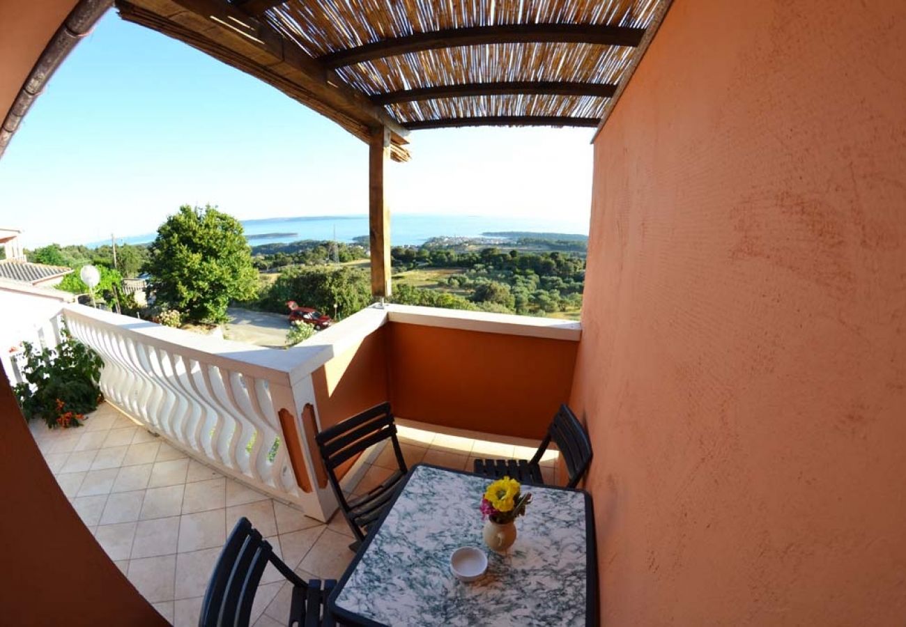 Appartement à Mundanije - Appartement dans Mundanije avec vue mer, terrasse, Climatisation, WIFI (3748-3)